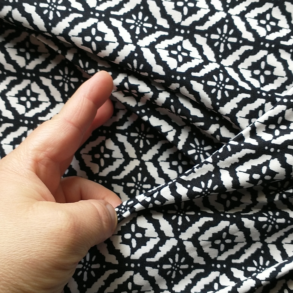 CHAPS est.1978 xl black white - Picture 6 of 9